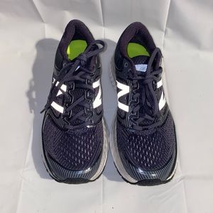 New Balance Fresh Foam Women’s Thunder White Running Shoes Size 8